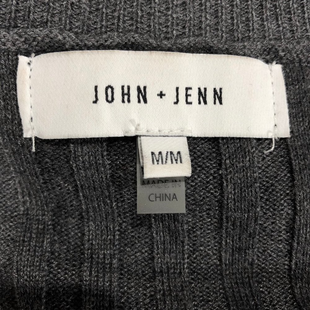 John + Jenn Ribbed Knit Long Sleeve Top - Picture 4 of 4